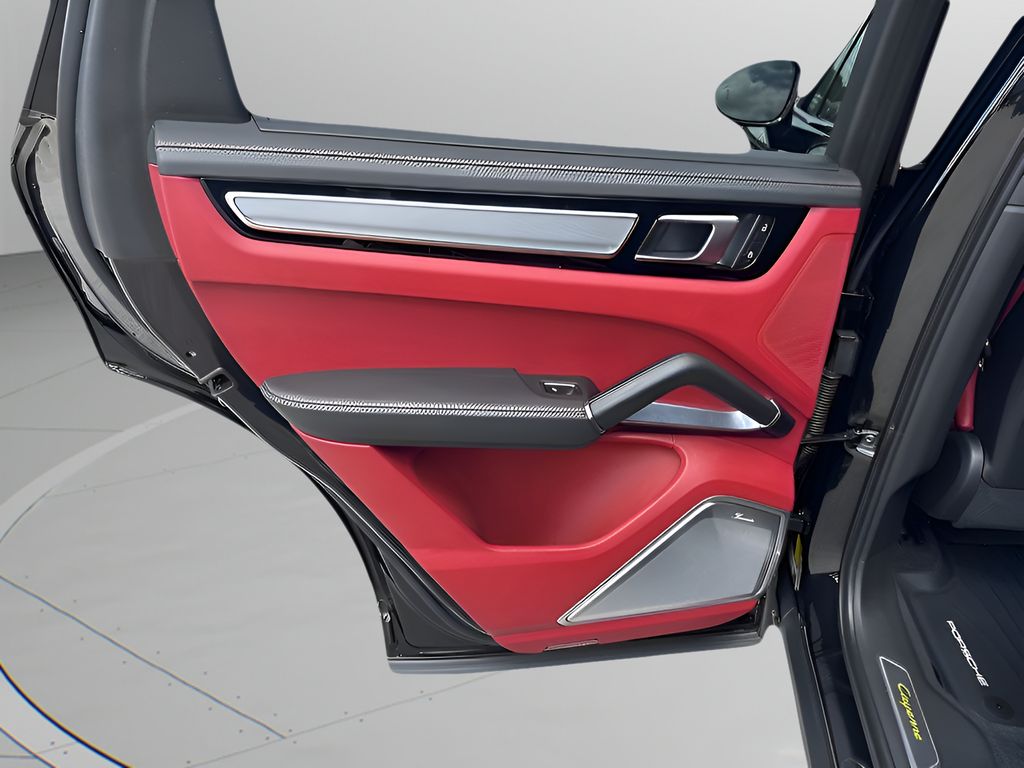 Used Car 2023 Porsche Cayenne E-hybrid  Turbo S For Sale Under $130,000 In Austin, Texas