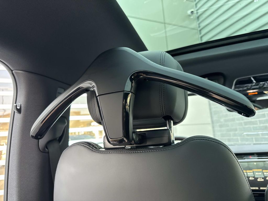 Certified Used 2024 Black Land Rover SE image 17