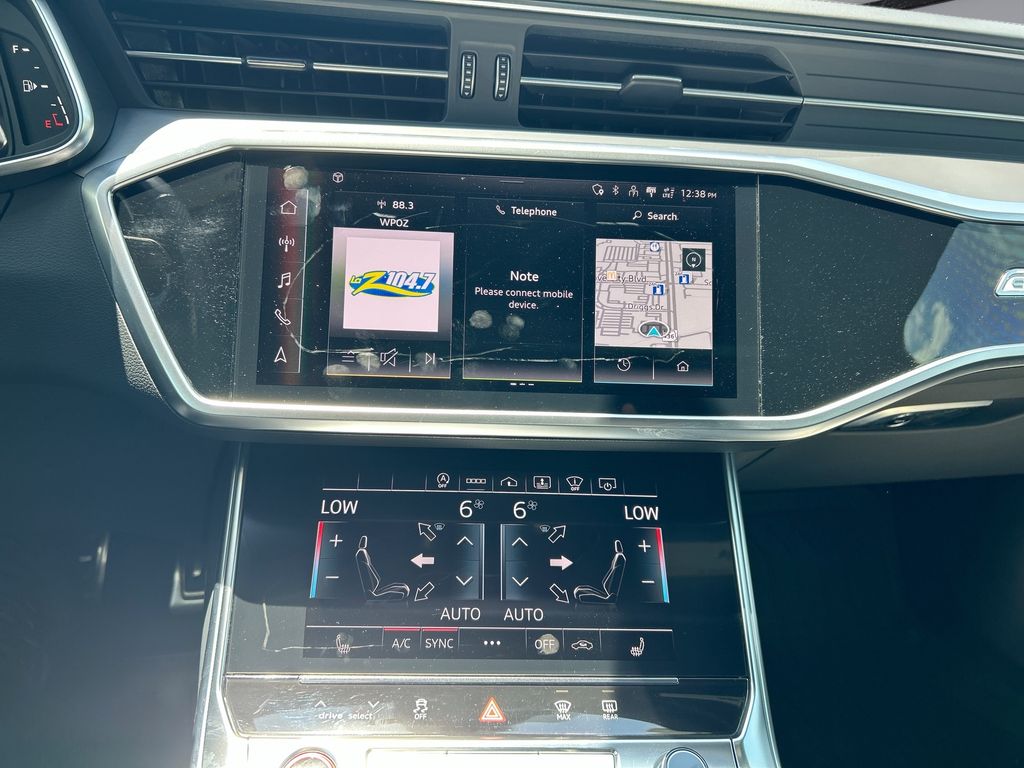 Thumbnail: 2021 Audi S6 - 21