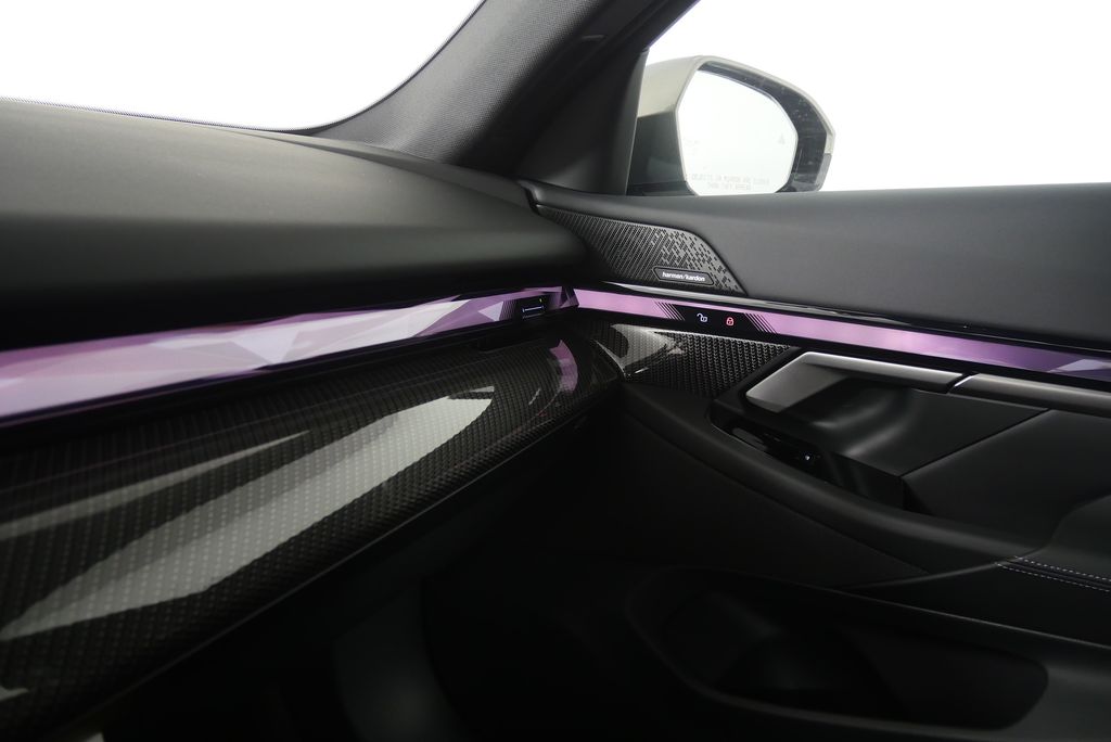 Thumbnail: 2026 BMW 5 Series - 26