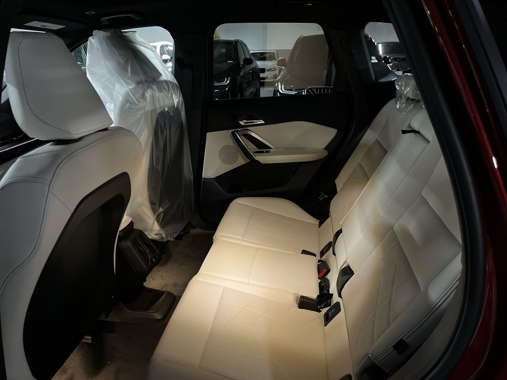 Thumbnail: 2026 BMW X1 - 23