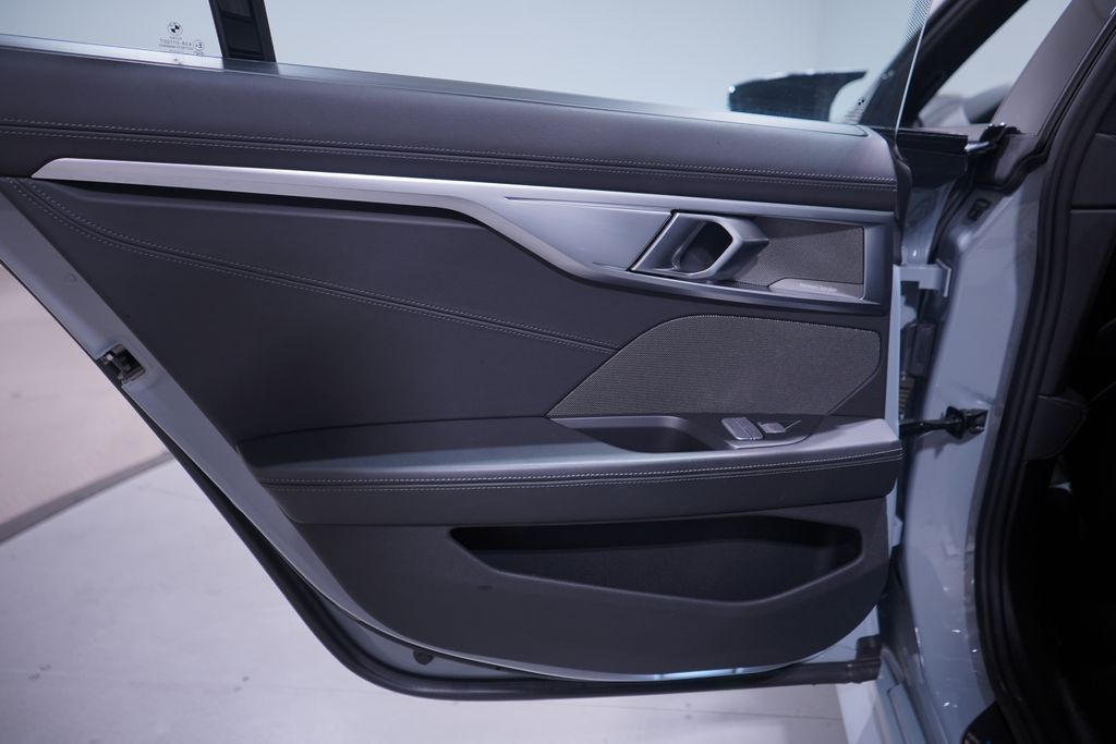 Thumbnail: 2023 BMW M8 - 16