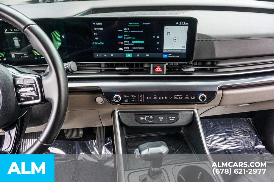 2025 Kia Carnival LXS - Photo 46
