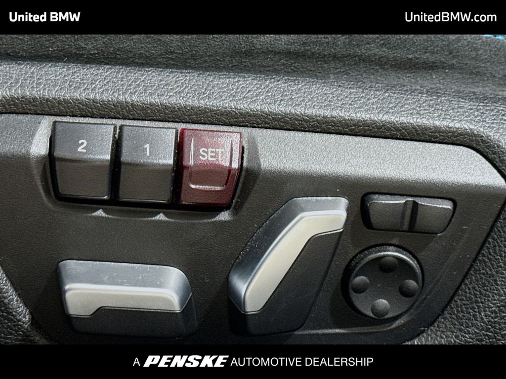 Thumbnail: 2021 BMW M2 - 4