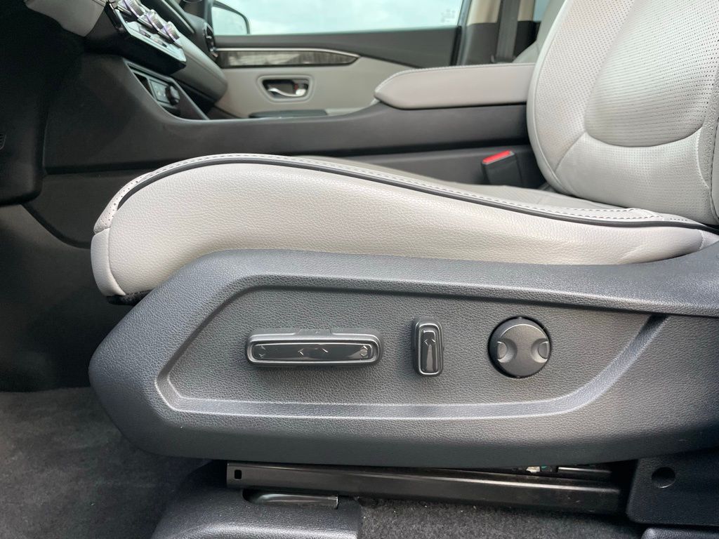 Thumbnail: 2023 Honda Pilot - 28