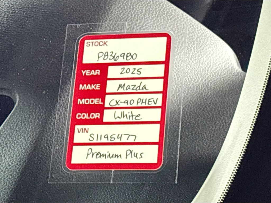 2025 Mazda CX-90 PHEV Premium Plus
