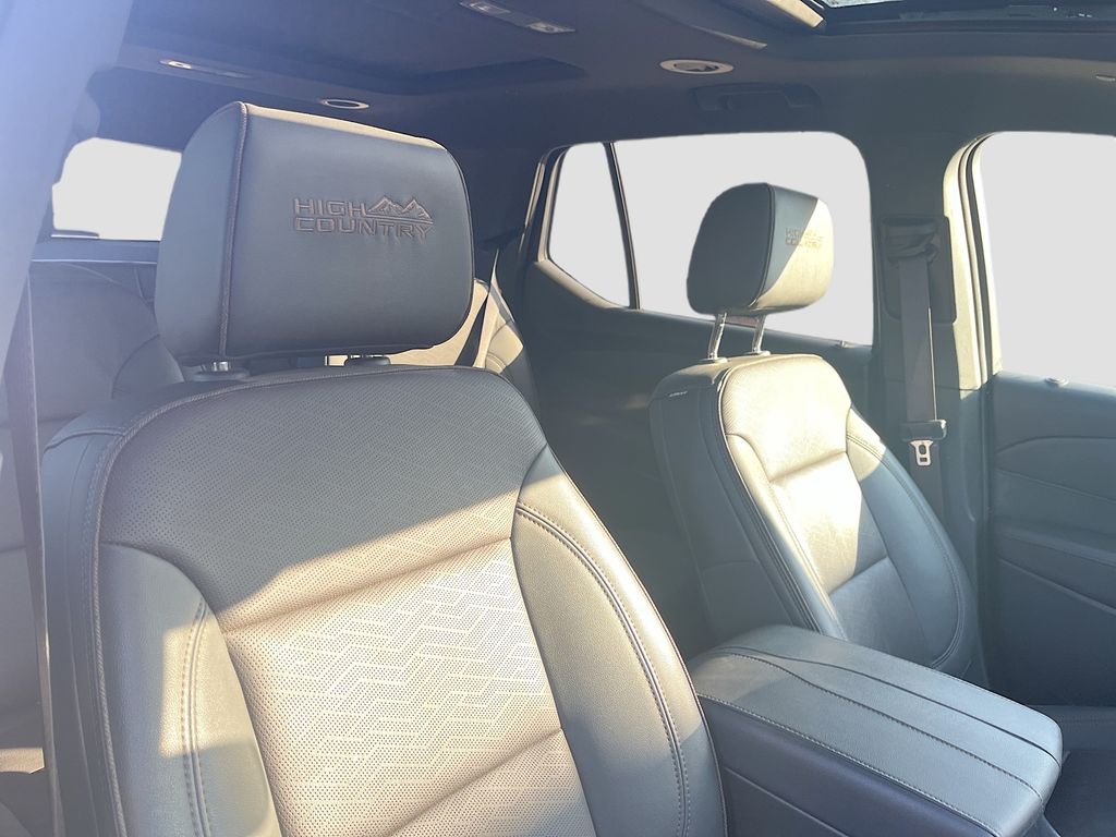 Used 2023 Beige Chevrolet High Country image 31