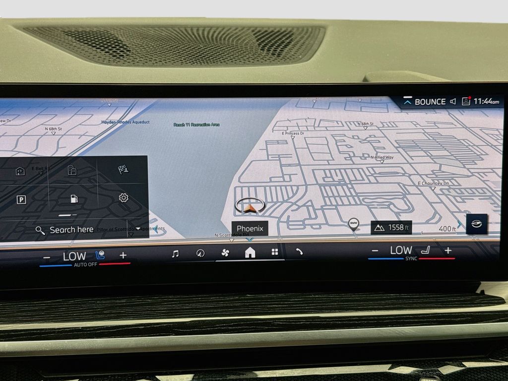 Thumbnail: 2024 BMW X7 - 14