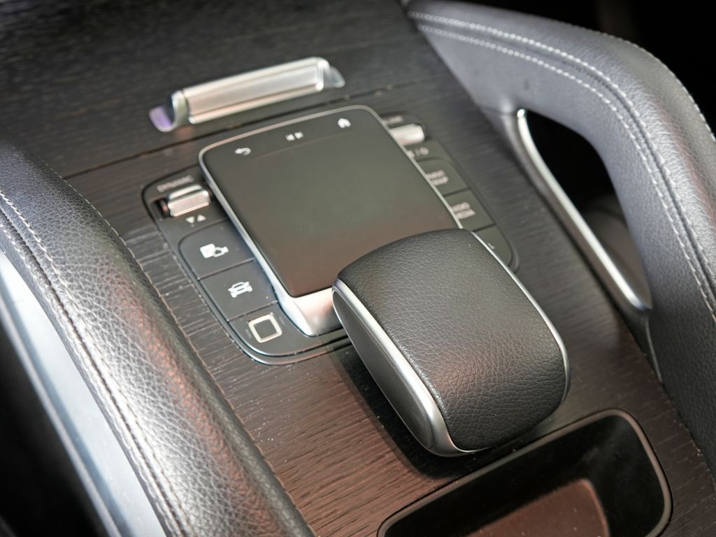used 2025 Mercedes-Benz GLE car, priced at $61,969