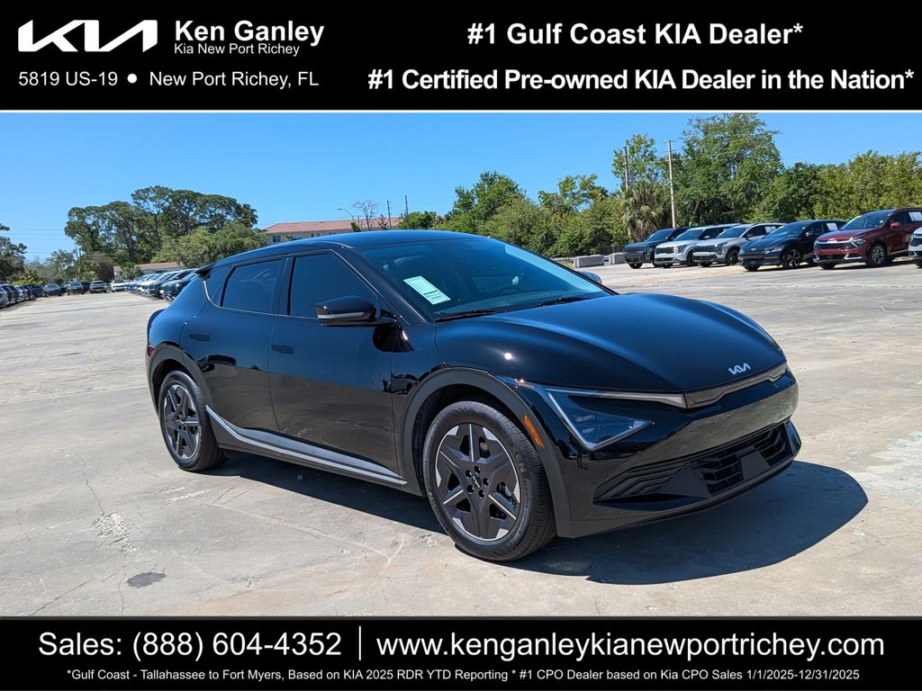 Ebony Black 2025 Kia EV6 Light Long Range RWD SUV / Crossover Rear-Wheel Drive 1-Speed Automatic