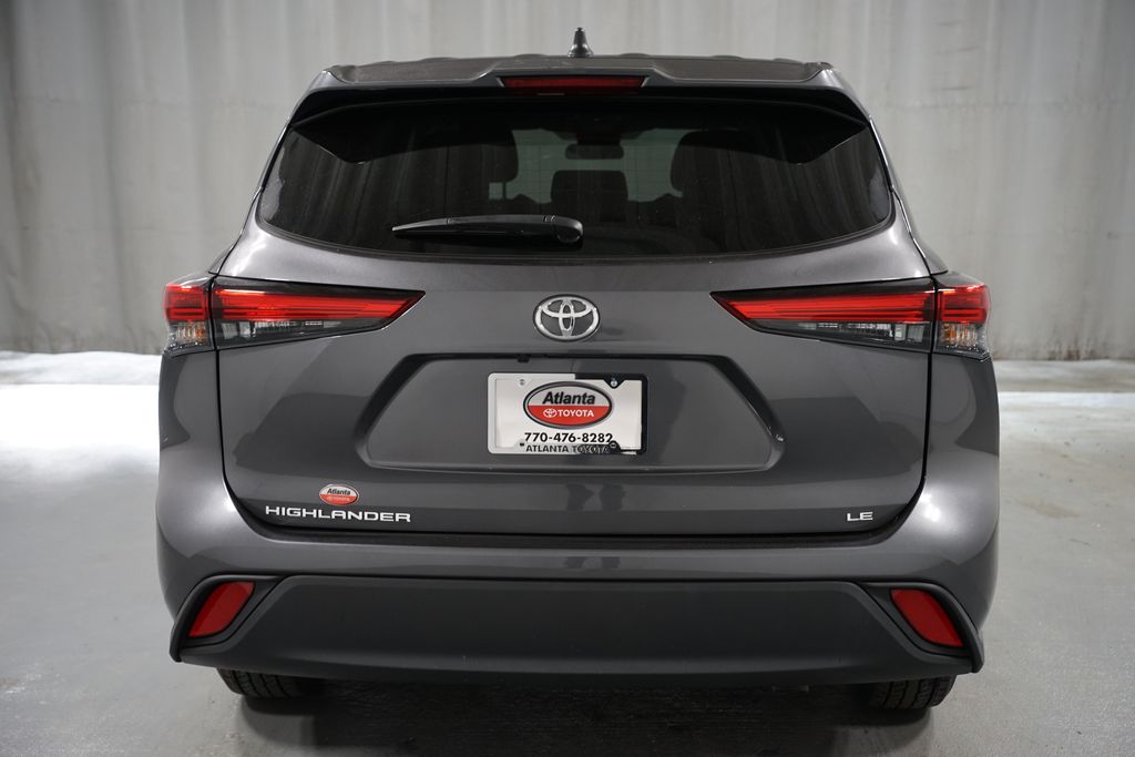 Thumbnail: 2023 Toyota Highlander - 7
