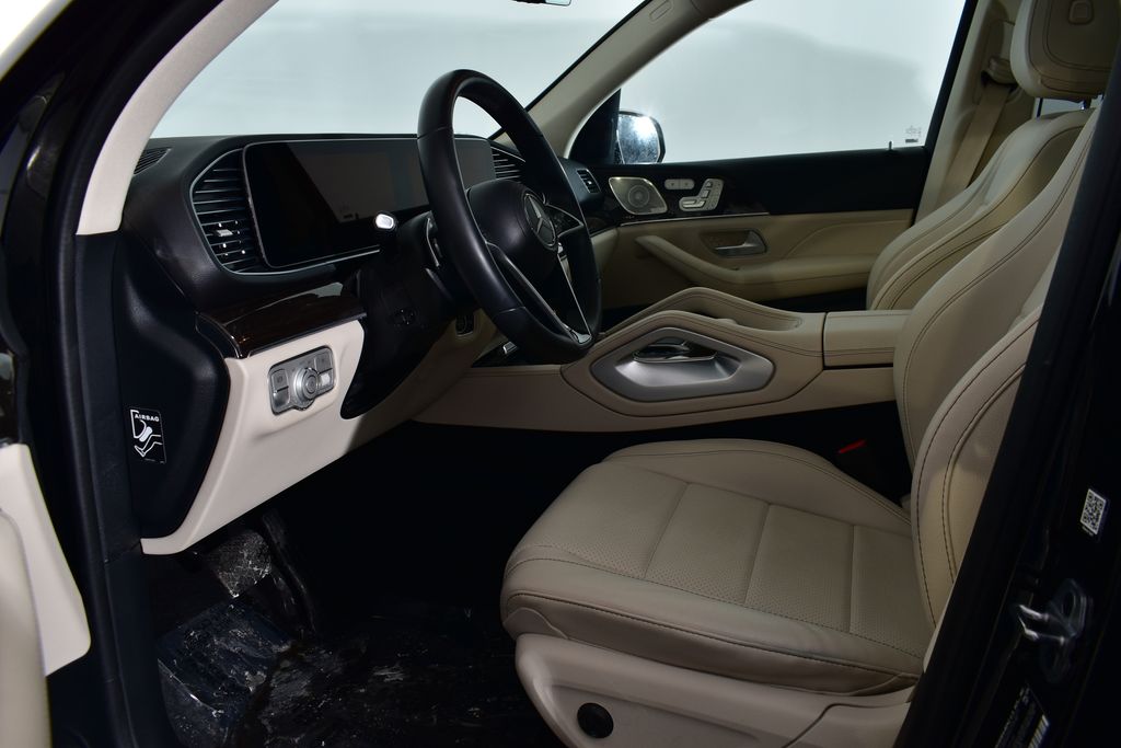 Thumbnail: 2024 Mercedes-Benz GLE - 13