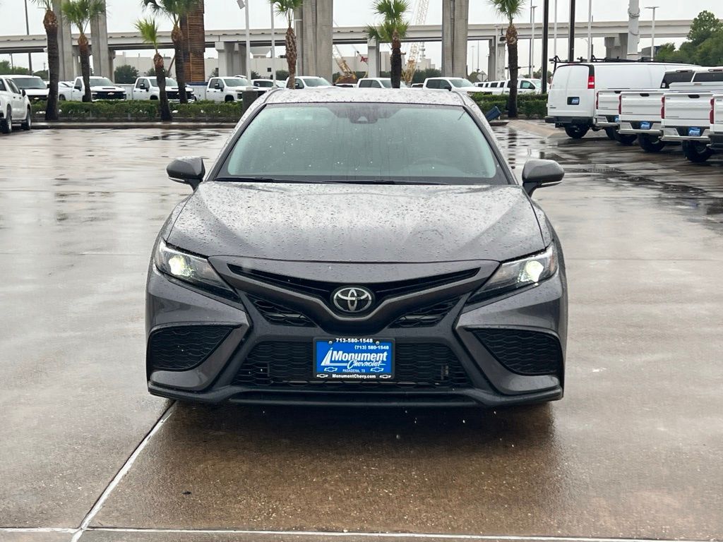 2024 Toyota Camry SE - 1