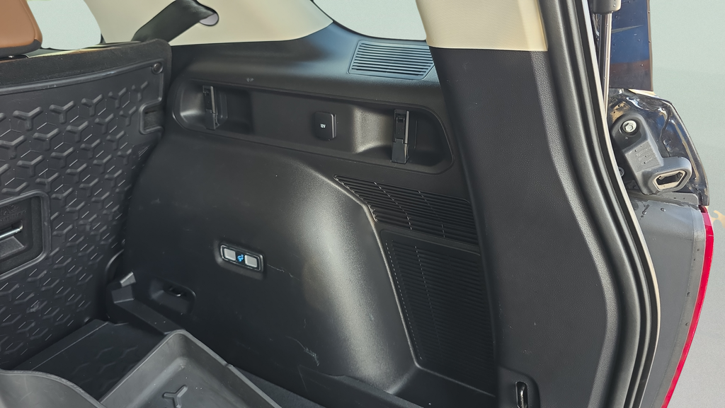 Certified Used 2023 Black Ford Outer Banks image 20