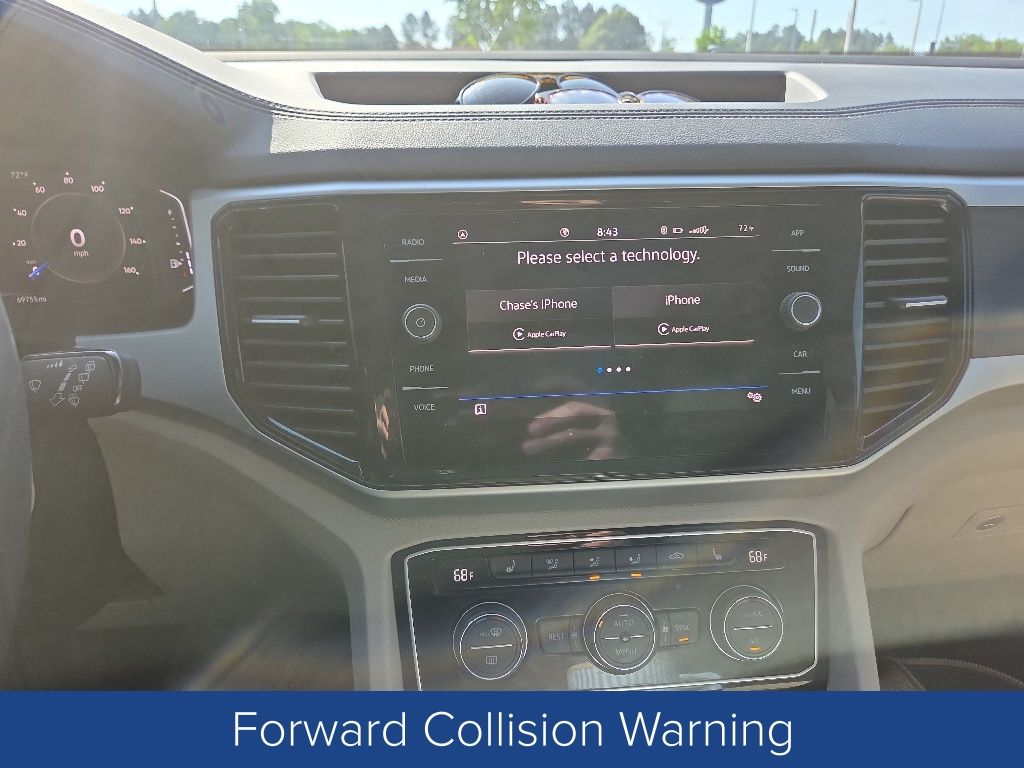 2022 Volkswagen Atlas 3.6L V6 SE w/Technology