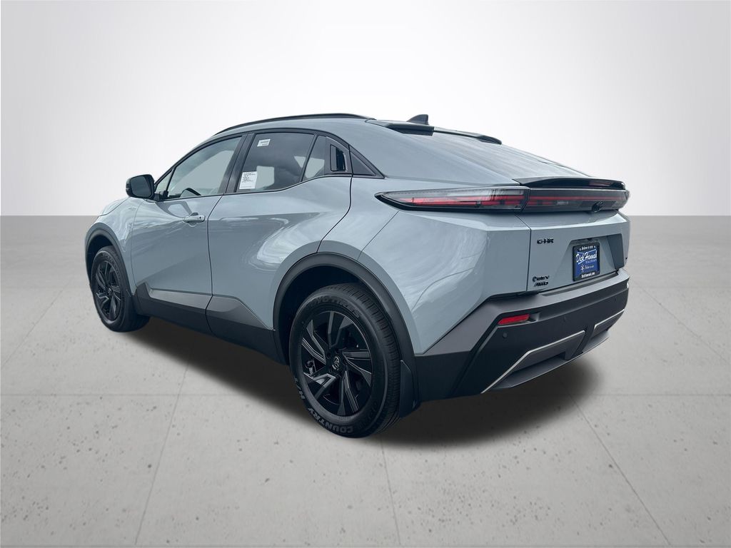 2026 Toyota C-HR SE
