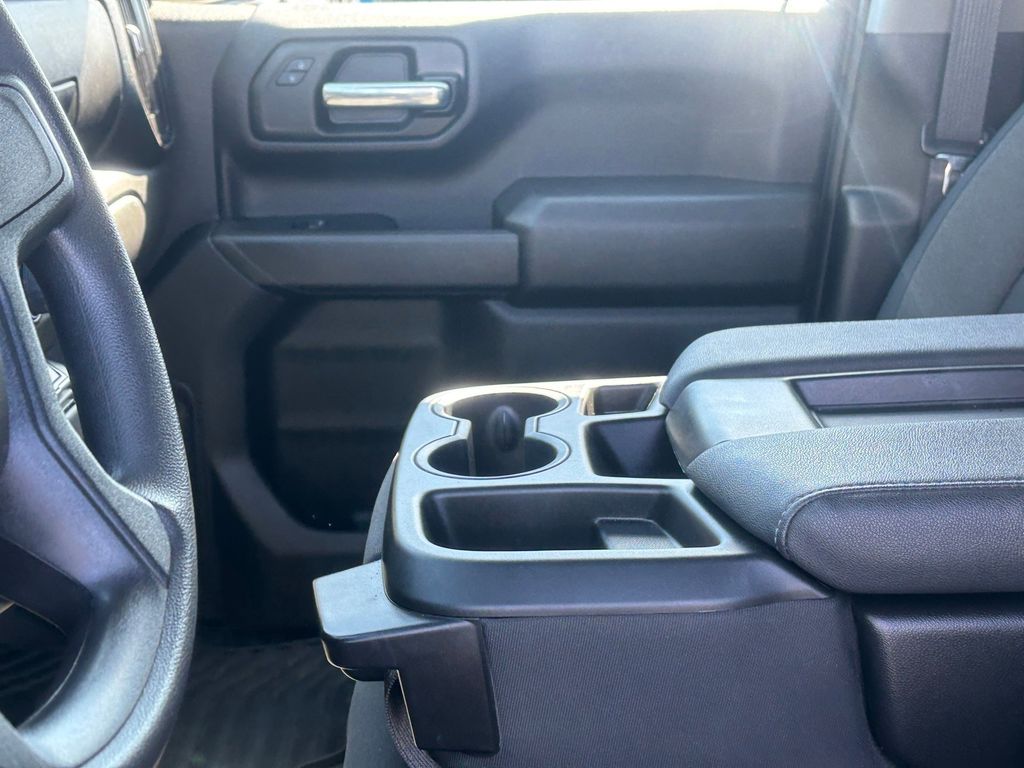 Used Car 2024 Chevrolet Silverado 1500  Custom For Sale Under $35,000 In Austin, Texas