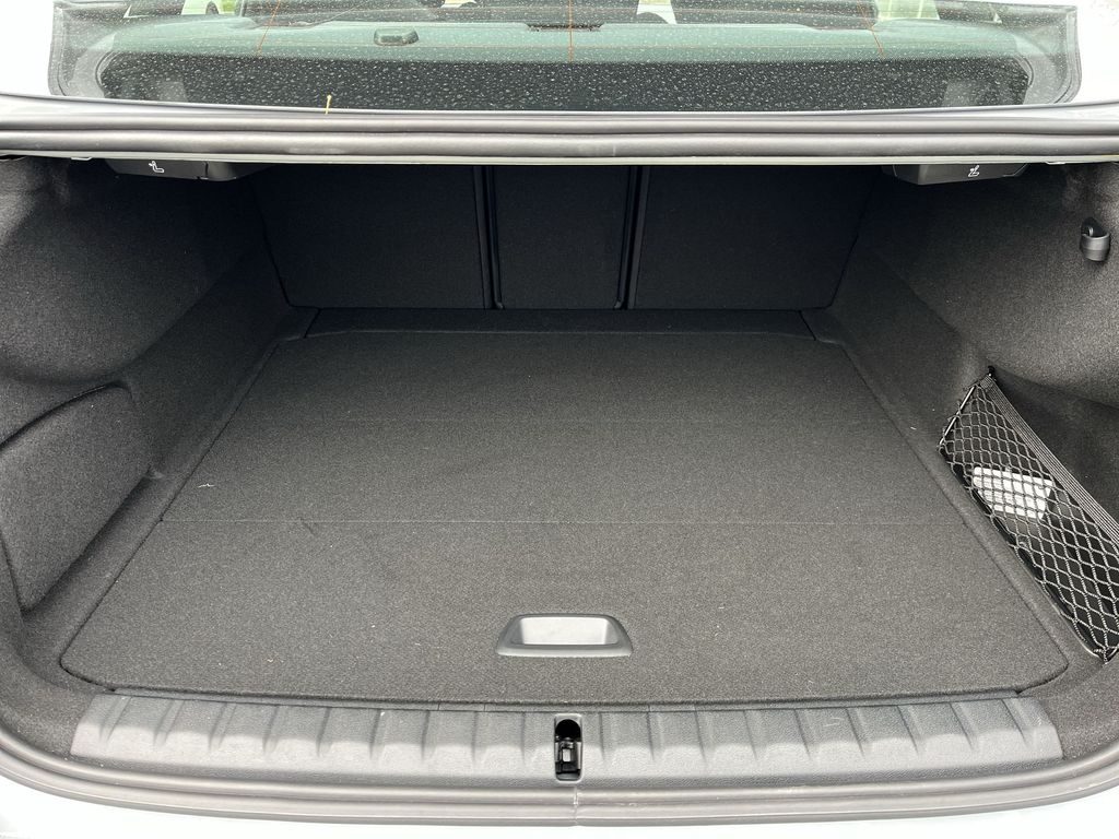 Thumbnail: 2025 BMW 2 Series - 24