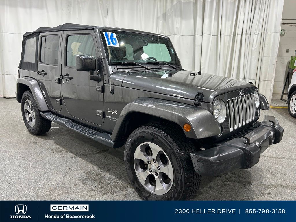 2016 Jeep Wrangler Unlimited Sahara