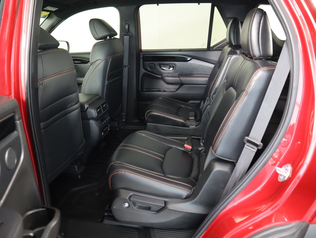 Thumbnail: 2024 Honda Pilot - 21