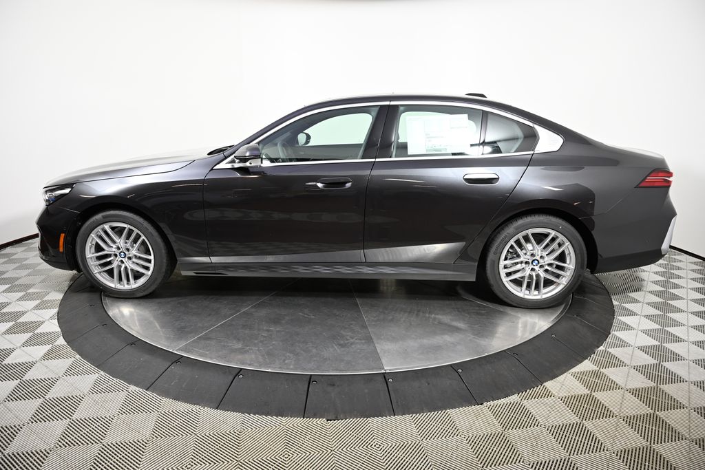 2024 BMW 5 Series 530i xDrive 2