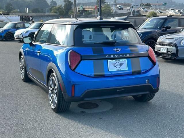 Thumbnail: 2026 MINI Cooper - 3
