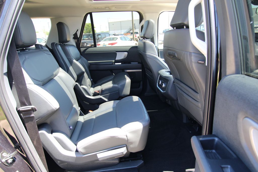 Used 2025 Ford Expedition Max SUV