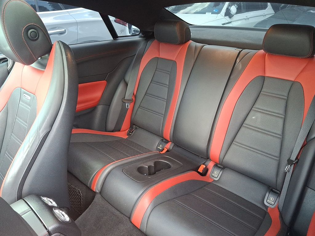 Thumbnail: 2019 Mercedes-Benz E-Class - 10