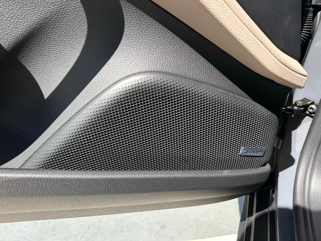 Thumbnail: 2026 Porsche Panamera - 21