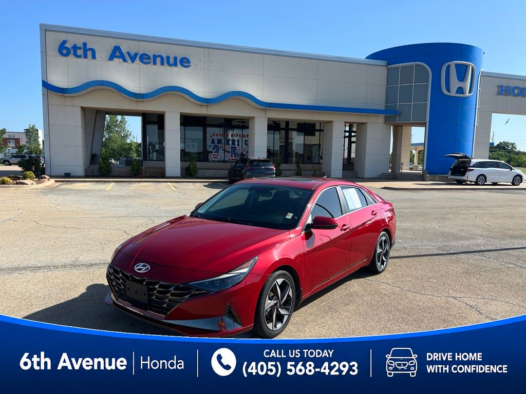 Scarlet Red Pearl 2022 Hyundai Elantra Sedan Front-Wheel Drive Continuously Variable Transmission