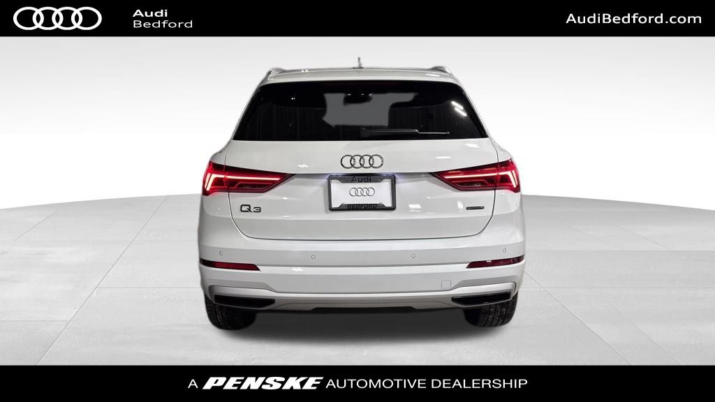 Thumbnail: 2022 Audi Q3 - 5