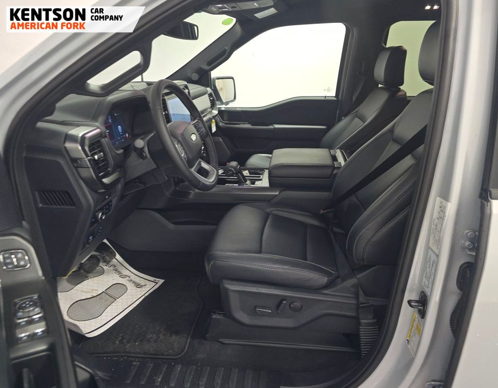 View vehicle photo 5