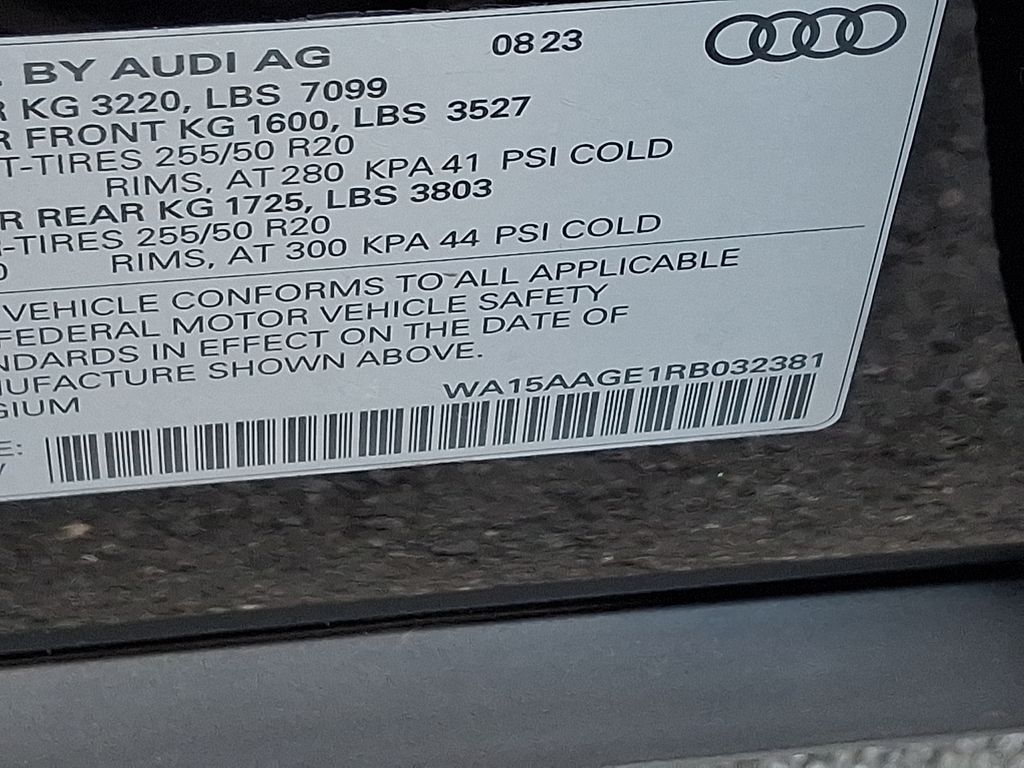 Thumbnail: 2024 Audi Q8 e-tron - 26