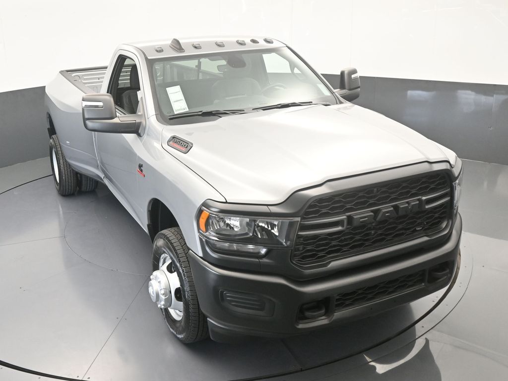 Used 2024 Billet Silver Metallic Clearcoat Ram Tradesman image 50