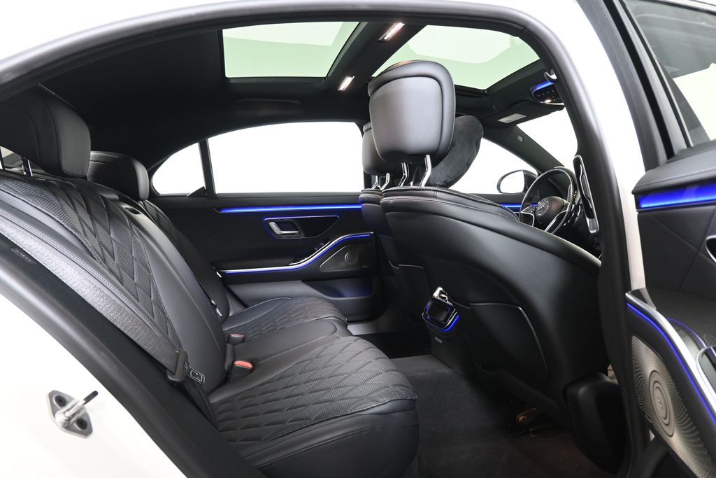 Thumbnail: 2022 Mercedes-Benz S-Class - 25