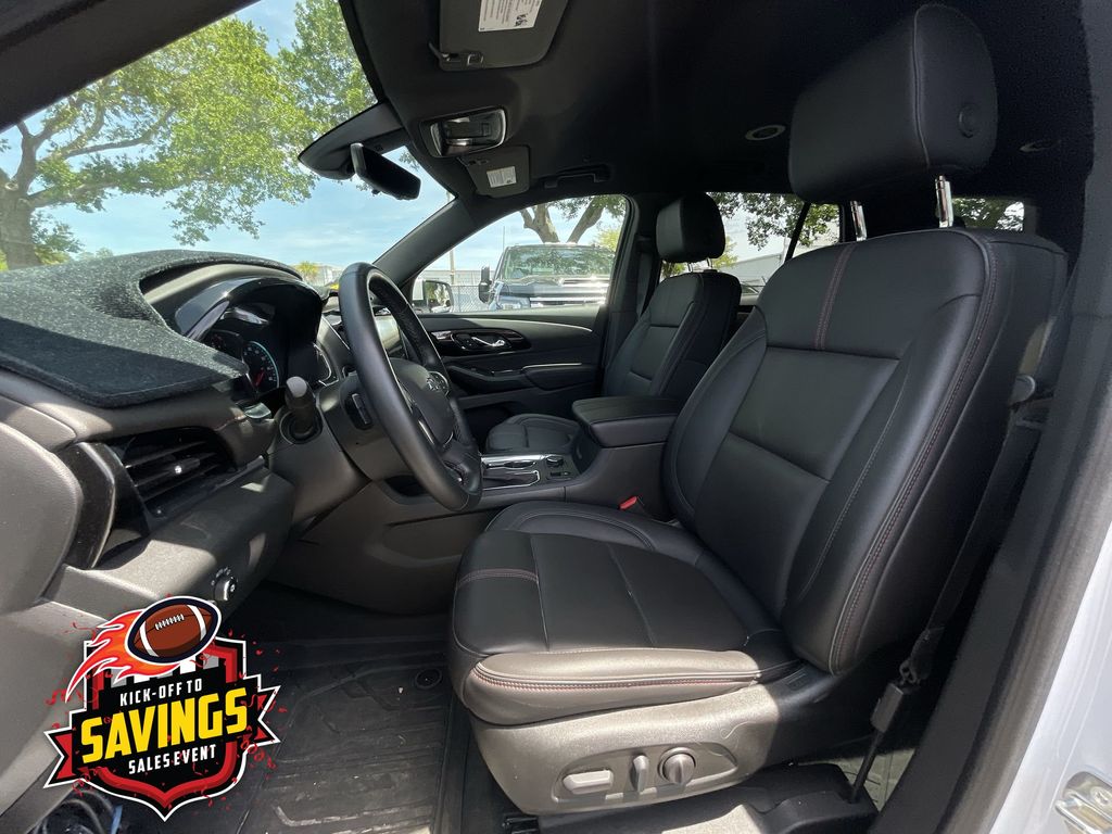 Used 2023 Chevrolet Traverse SUV