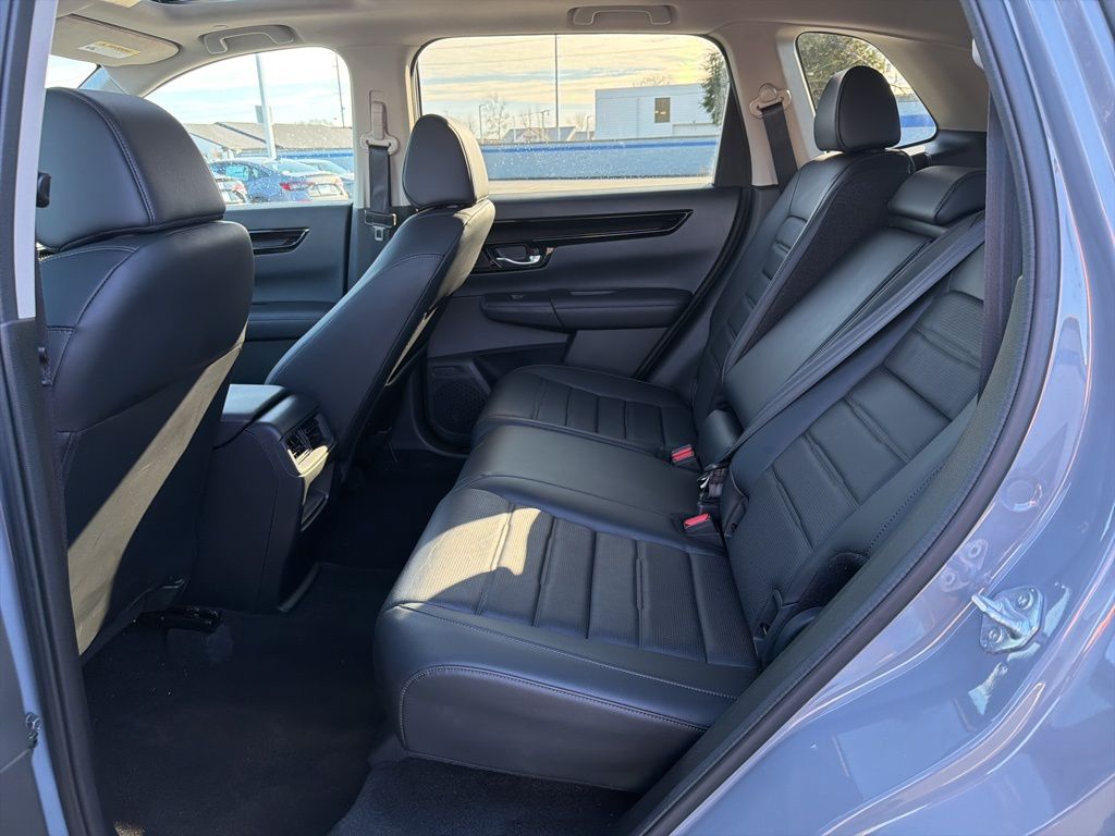 Thumbnail: 2023 Honda CR-V - 20