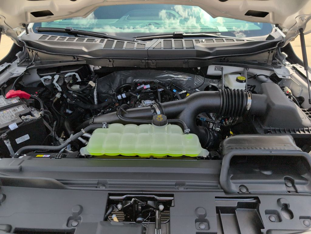 New 2026 White Ford XLT image 33