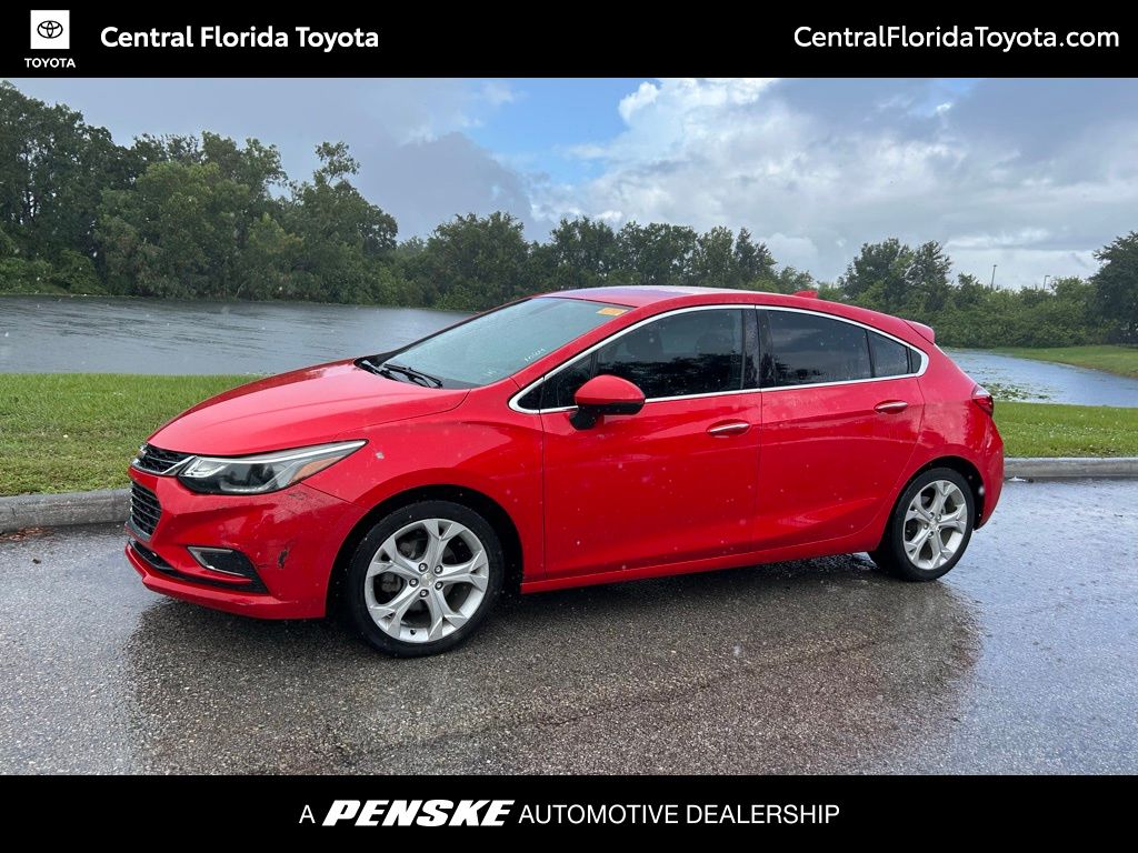 Thumbnail: 2017 Chevrolet Cruze - 1