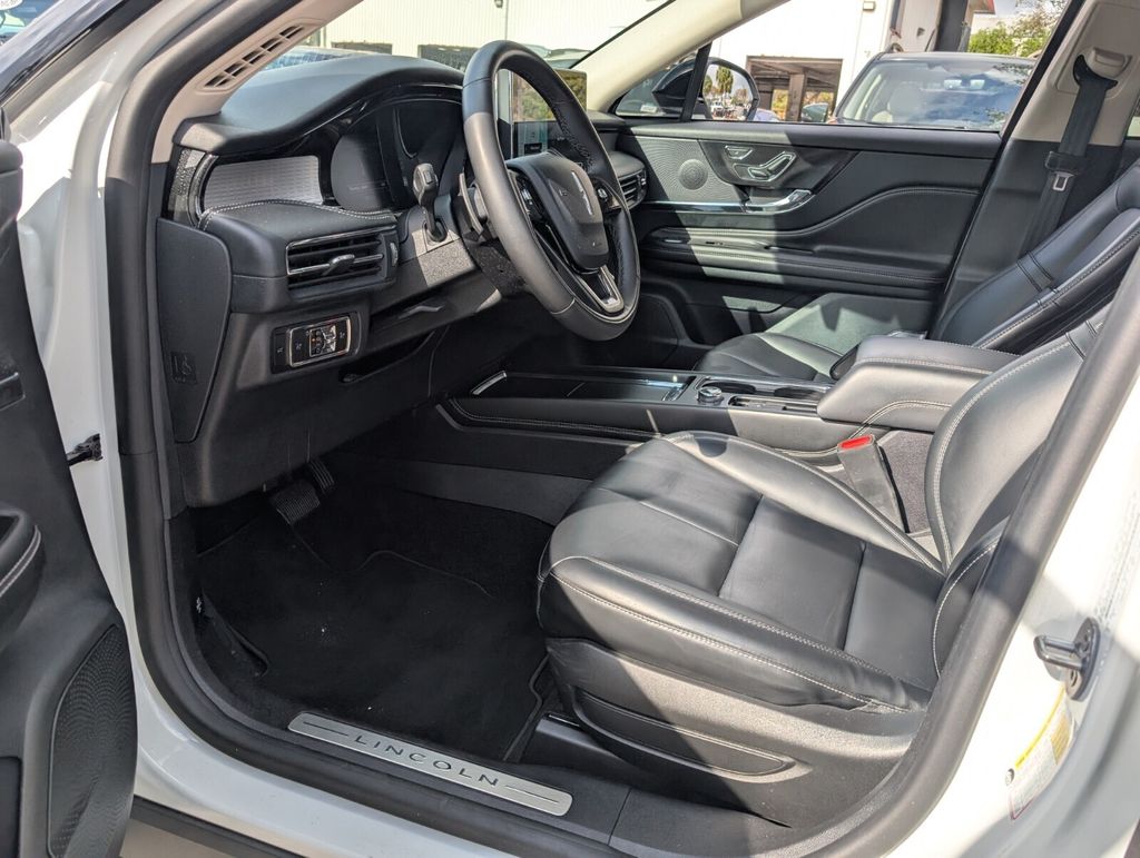 used 2023 Lincoln Corsair car, priced at $27,988