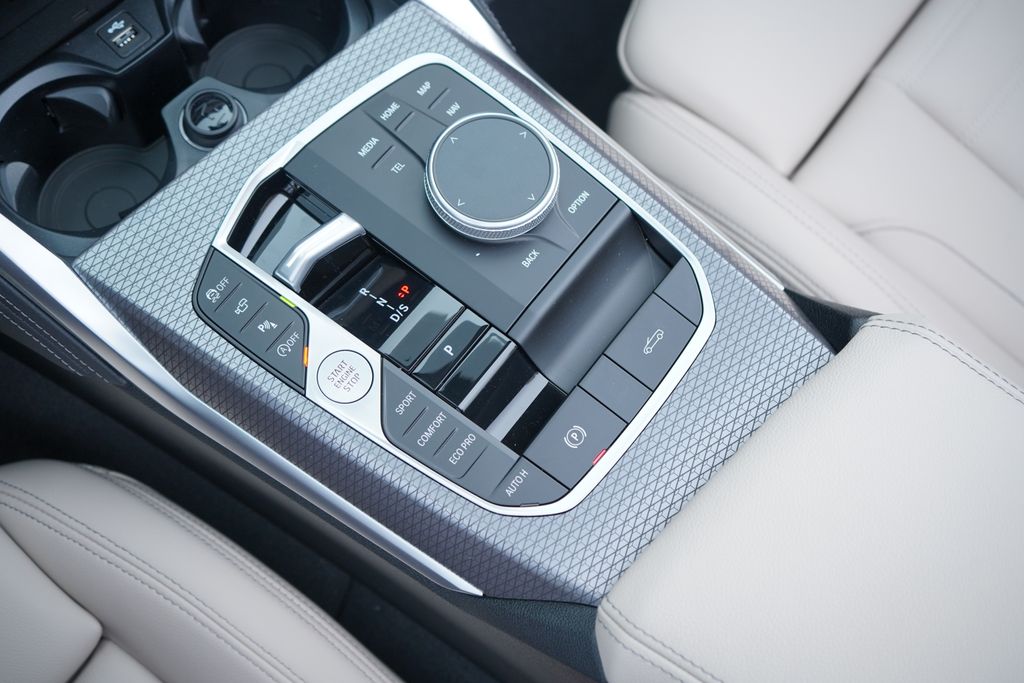 Thumbnail: 2026 BMW 4 Series - 20