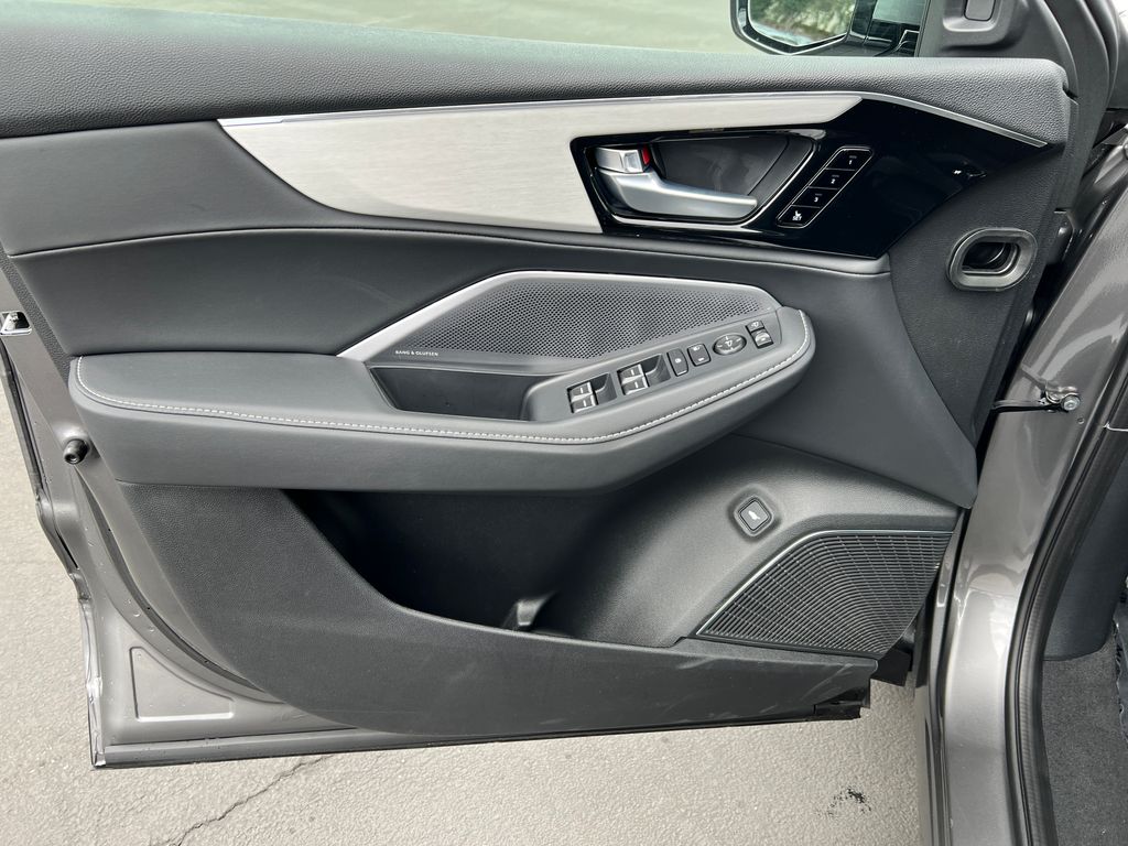 Thumbnail: 2025 Acura MDX - 11