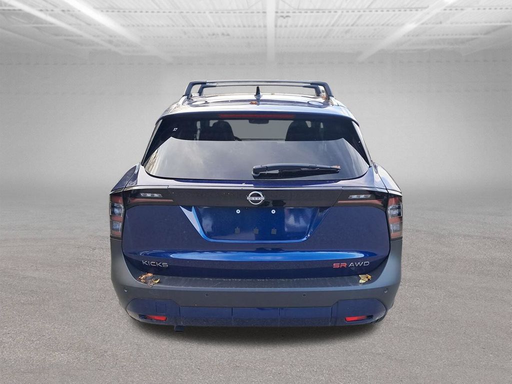 2026 Nissan Kicks SR - 3