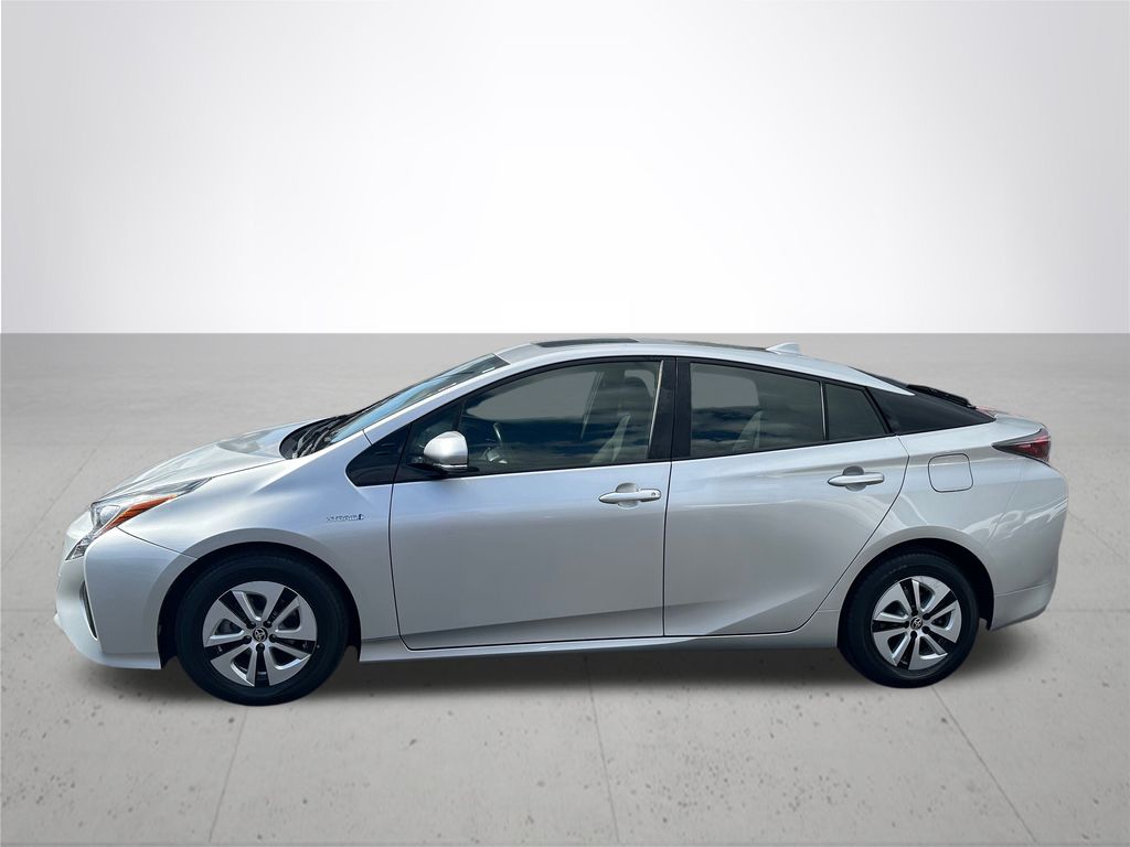 2016 Toyota Prius Three