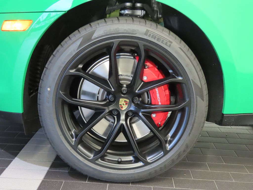 Thumbnail: 2026 Porsche Macan - 11