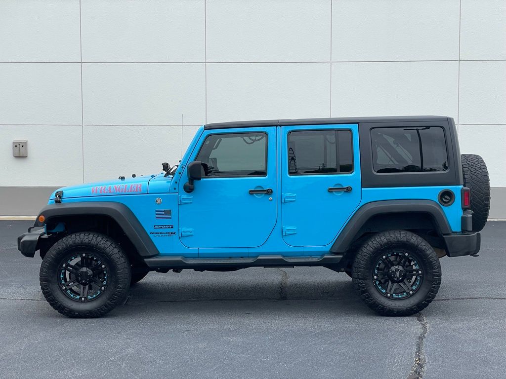 Thumbnail: 2018 Jeep Wrangler - 2
