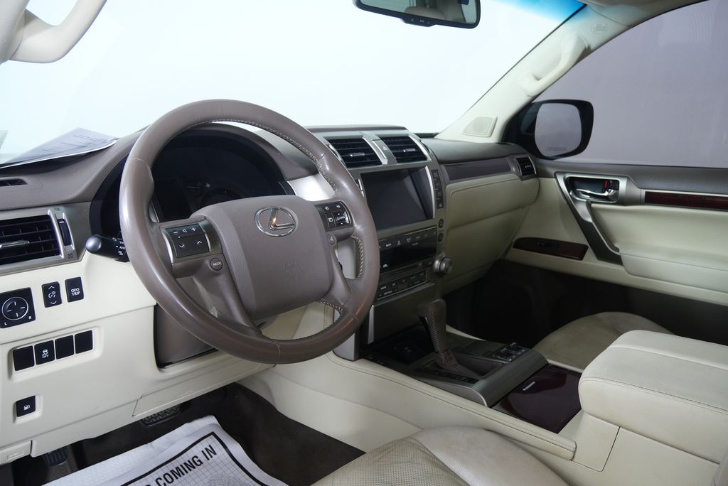 Thumbnail: 2010 Lexus GX - 13