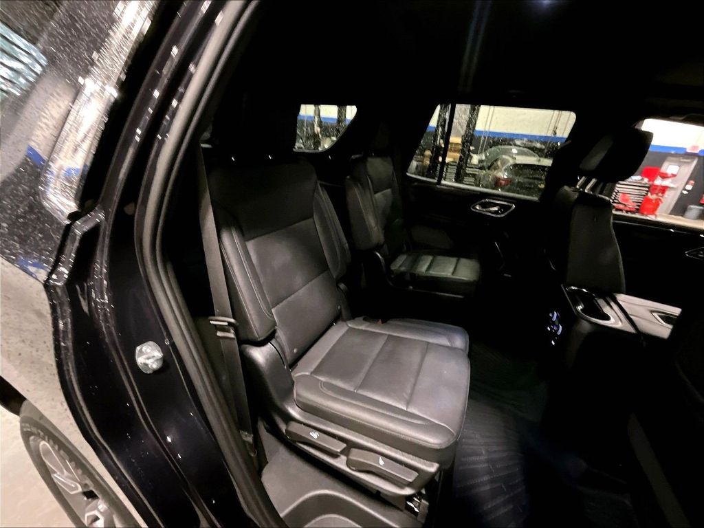 2023 Chevrolet Tahoe — photo 16