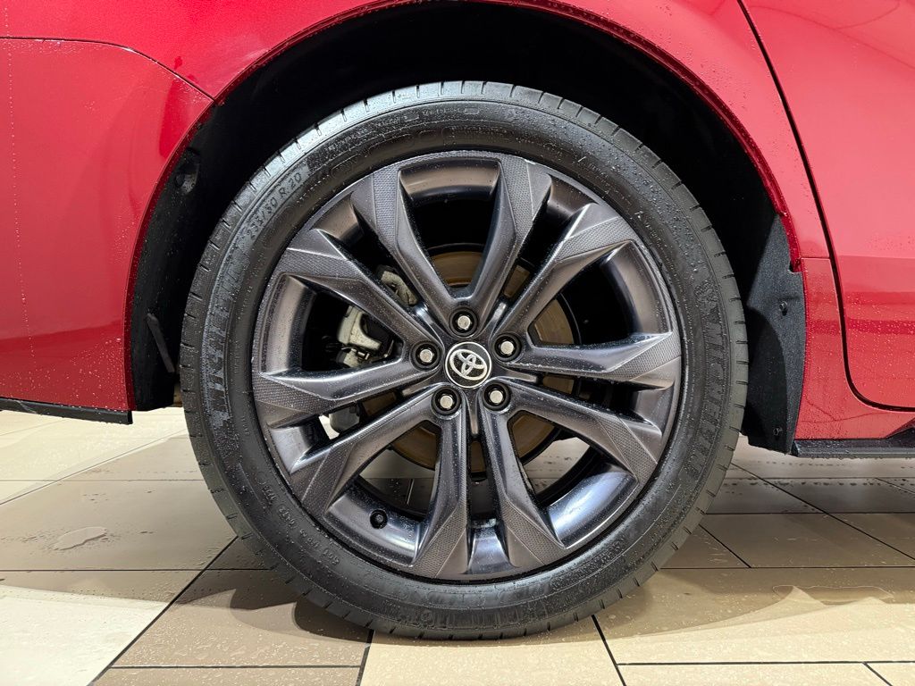 Thumbnail: 2025 Toyota Sienna - 9