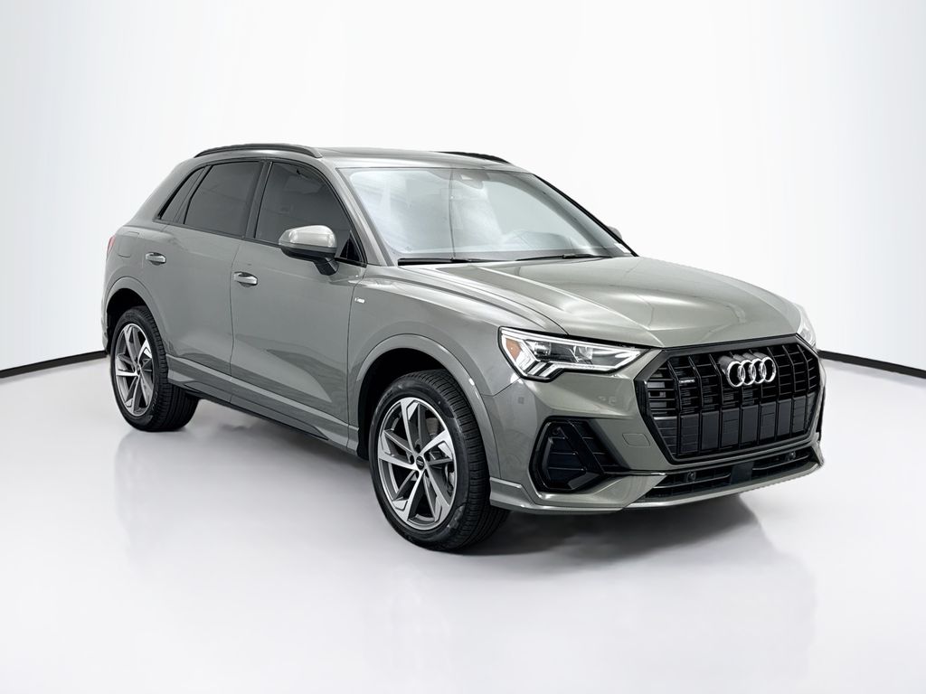 Thumbnail: 2025 Audi Q3 - 3